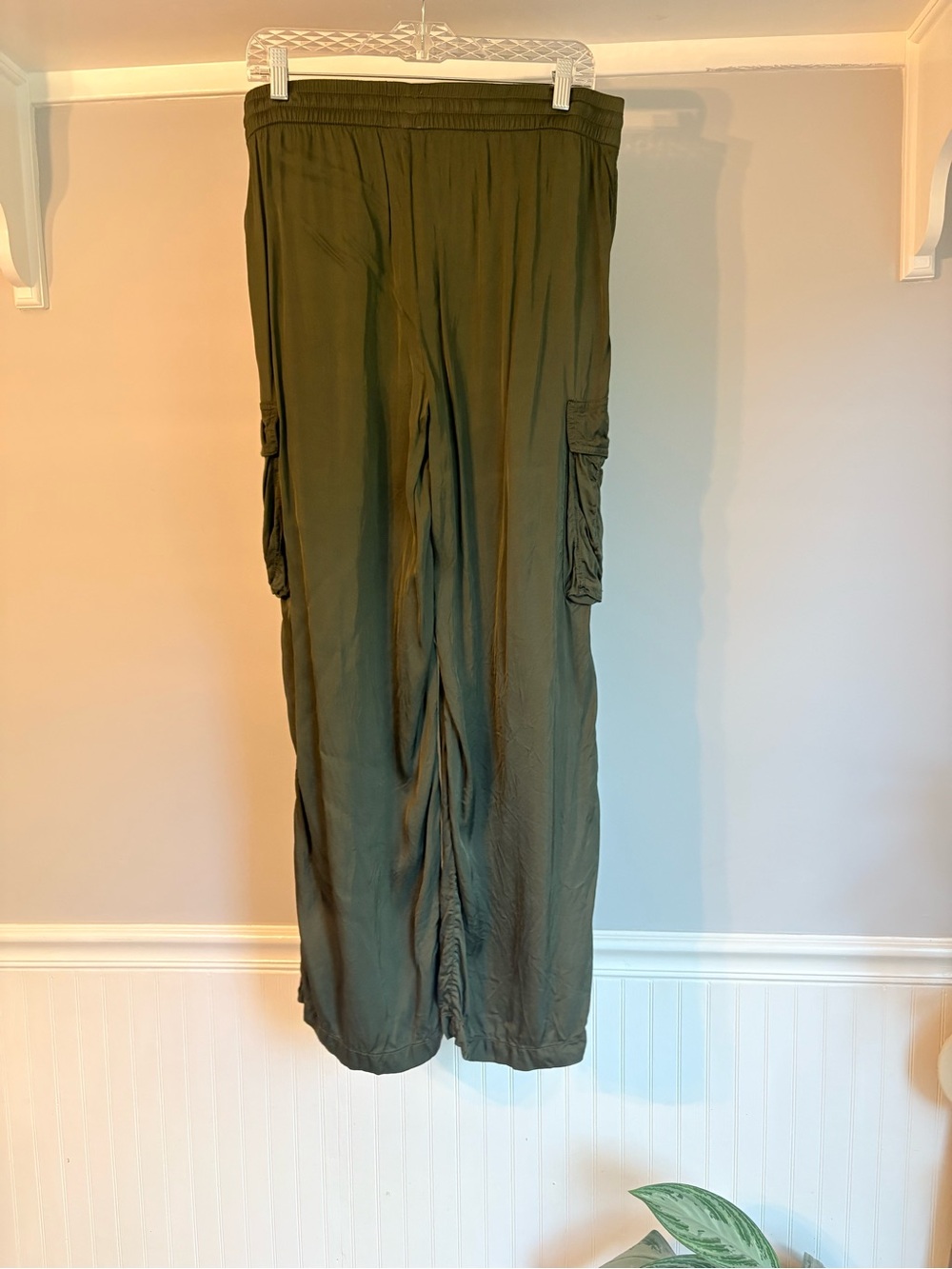 aerie Olive Cargo Wide-Leg Pants